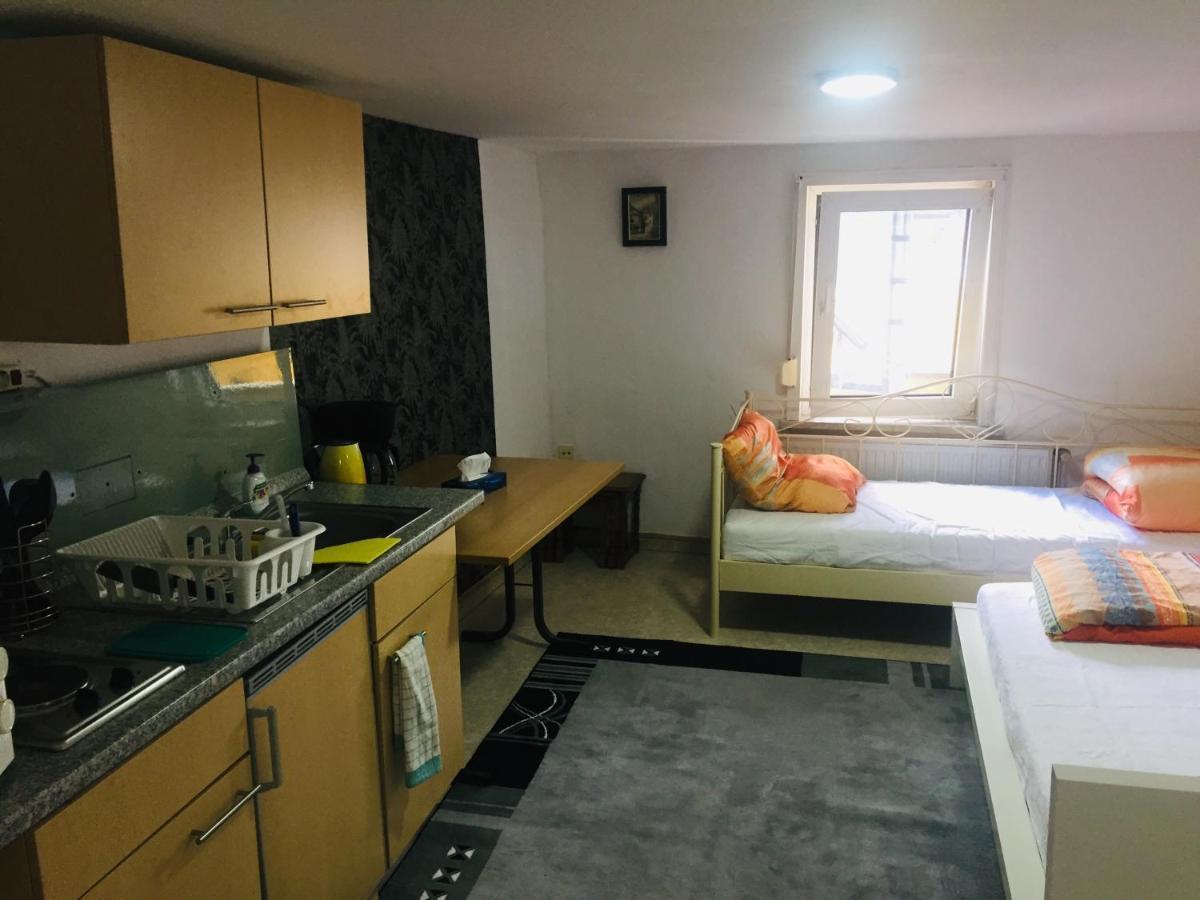 Monteurwohnung, 2 Zimmer, Kueche,Bad Staufenberg  ภายนอก รูปภาพ